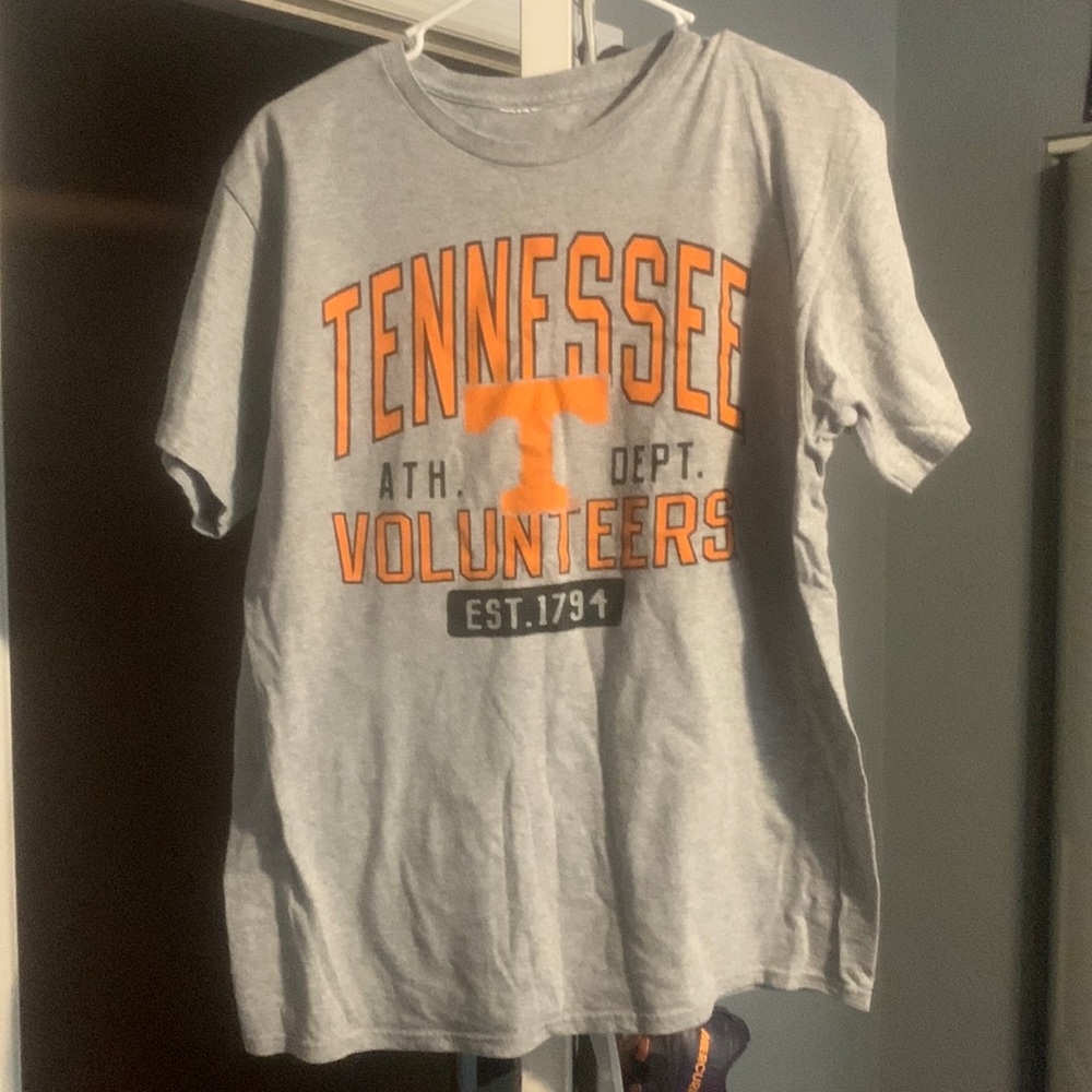 Tennessee college shirt